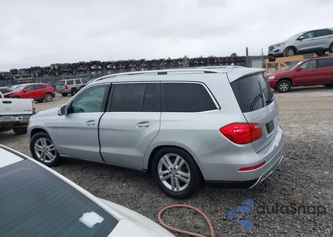 2016 Mercedes-Benz Gl 450 4Matic z USA, uszkodzony, nr VIN 4JGDF6EE6GA693471